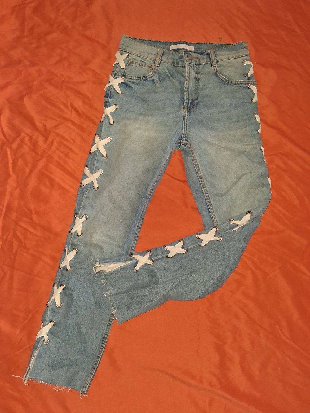 Zara Light Blue Skinny Jeans with White Lace-Up Side Trim